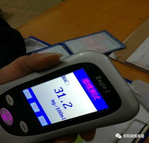 宾阳交警多地联动严查酒驾 守护道路安全不放松